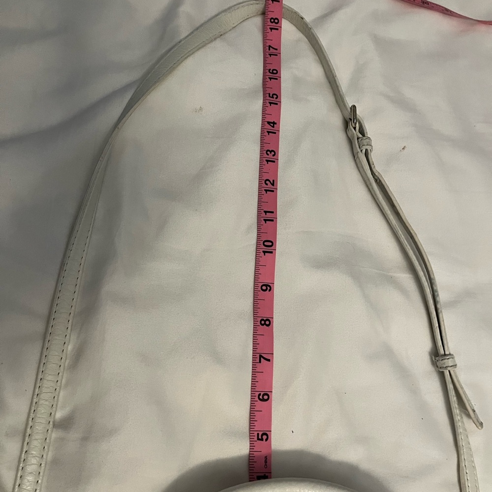 Kate Spade fold over white leather purse - Picture 11 of 12